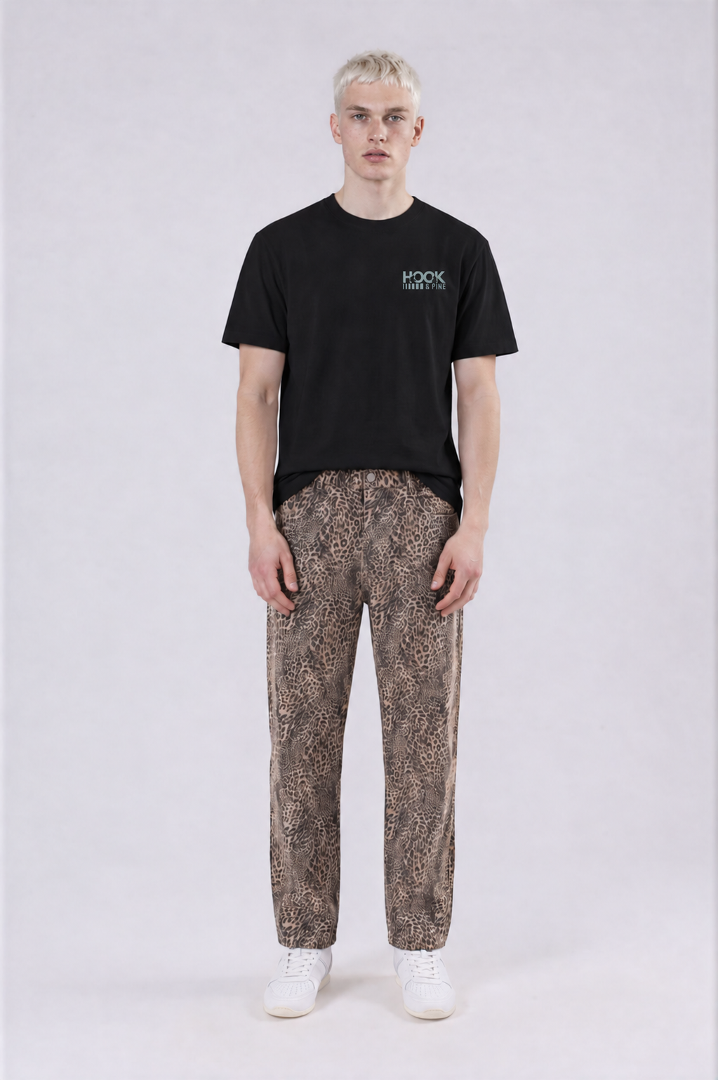 Alpine Tee - Black - front