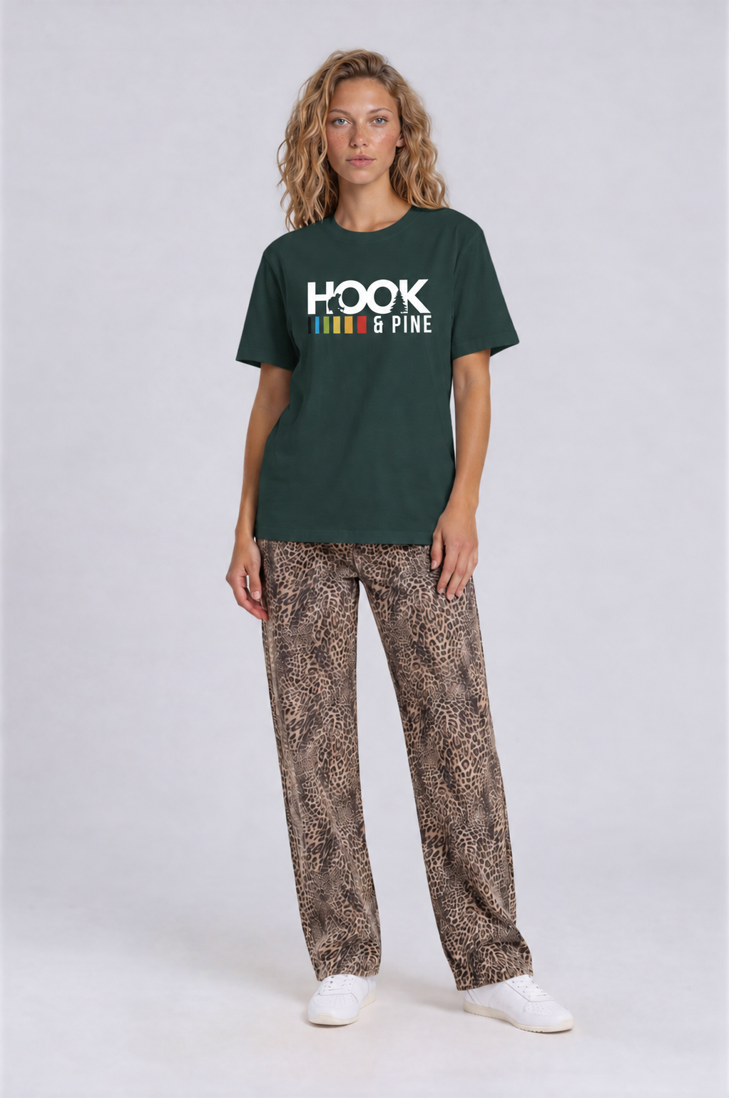 Essential Logo Tee - Vintage Green - front