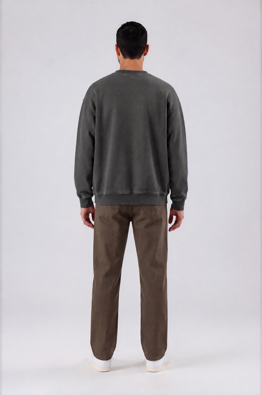 Men's Vintage Mountain Crewneck - Black - back - m