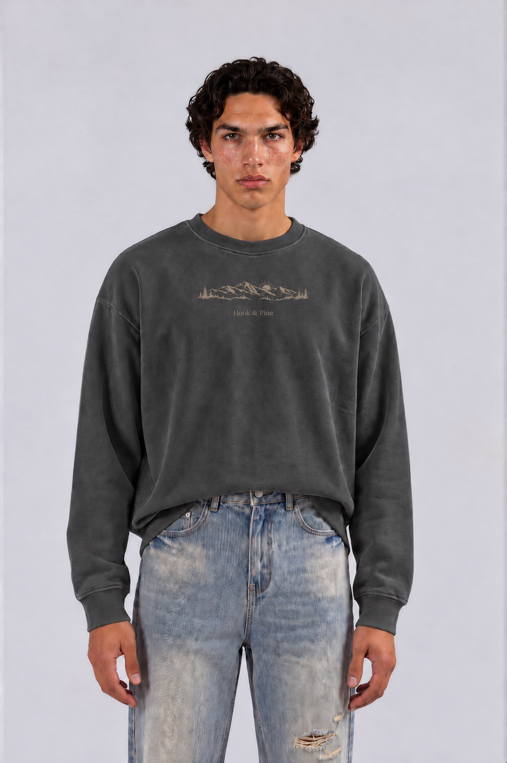 Men's Vintage Mountain Crewneck - Black - front - m