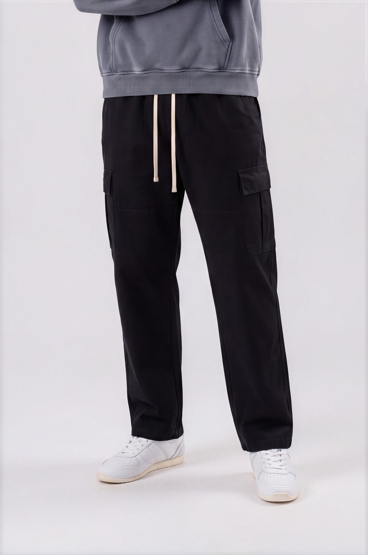 Men's Straight-Leg Cargo Pants - Black - back detail - m