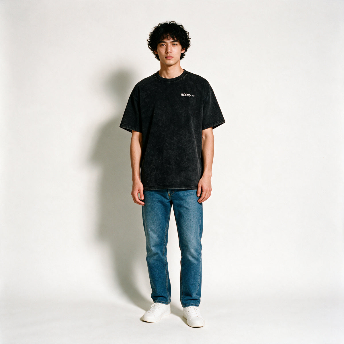Pine Tree Thick Oversized Tee - Black - front - m