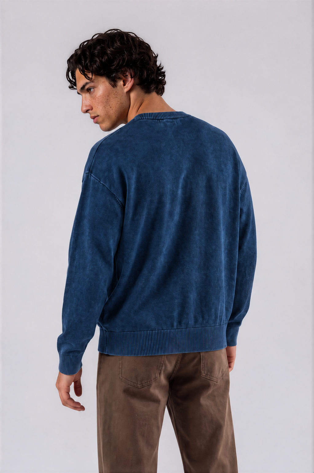 Men's Oversized Lightweight Sweater - Royal Blue - back - m