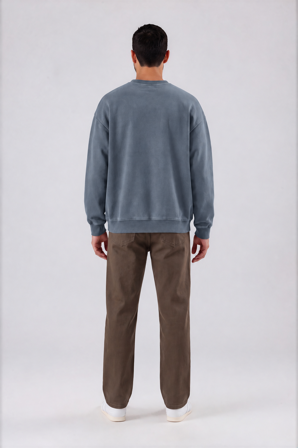 Men's Vintage Mountain Crewneck - Washed Blue - back - m