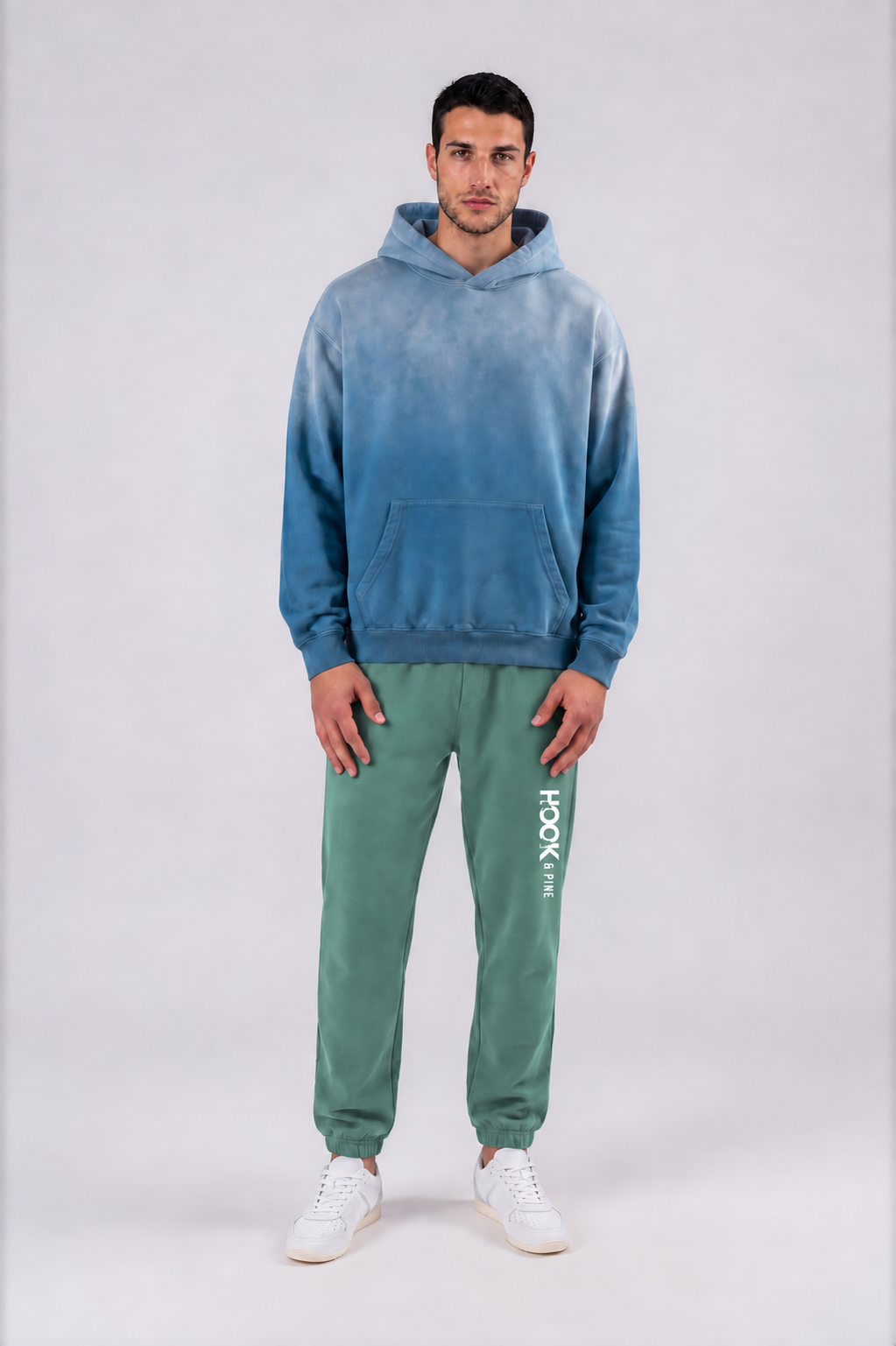 Essential Jogger Sweatpants - Retro Green - front - m