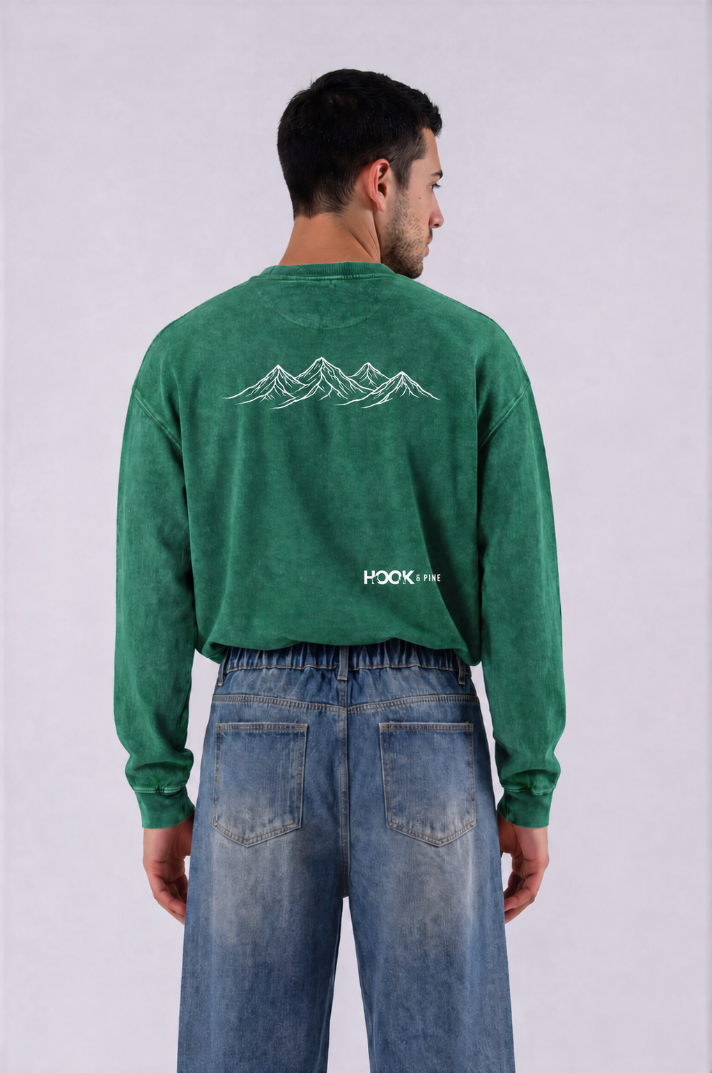 Oversized Mountain Tee - Dark Green - back - m