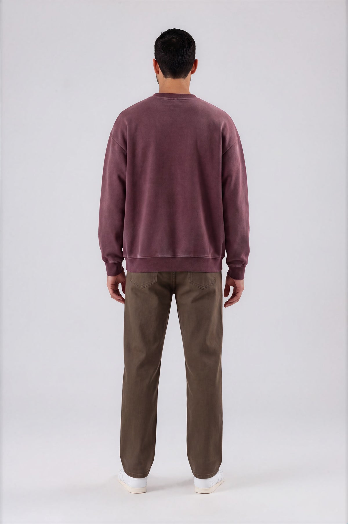 Men's Vintage Mountain Crewneck - Jujube Red - back - m