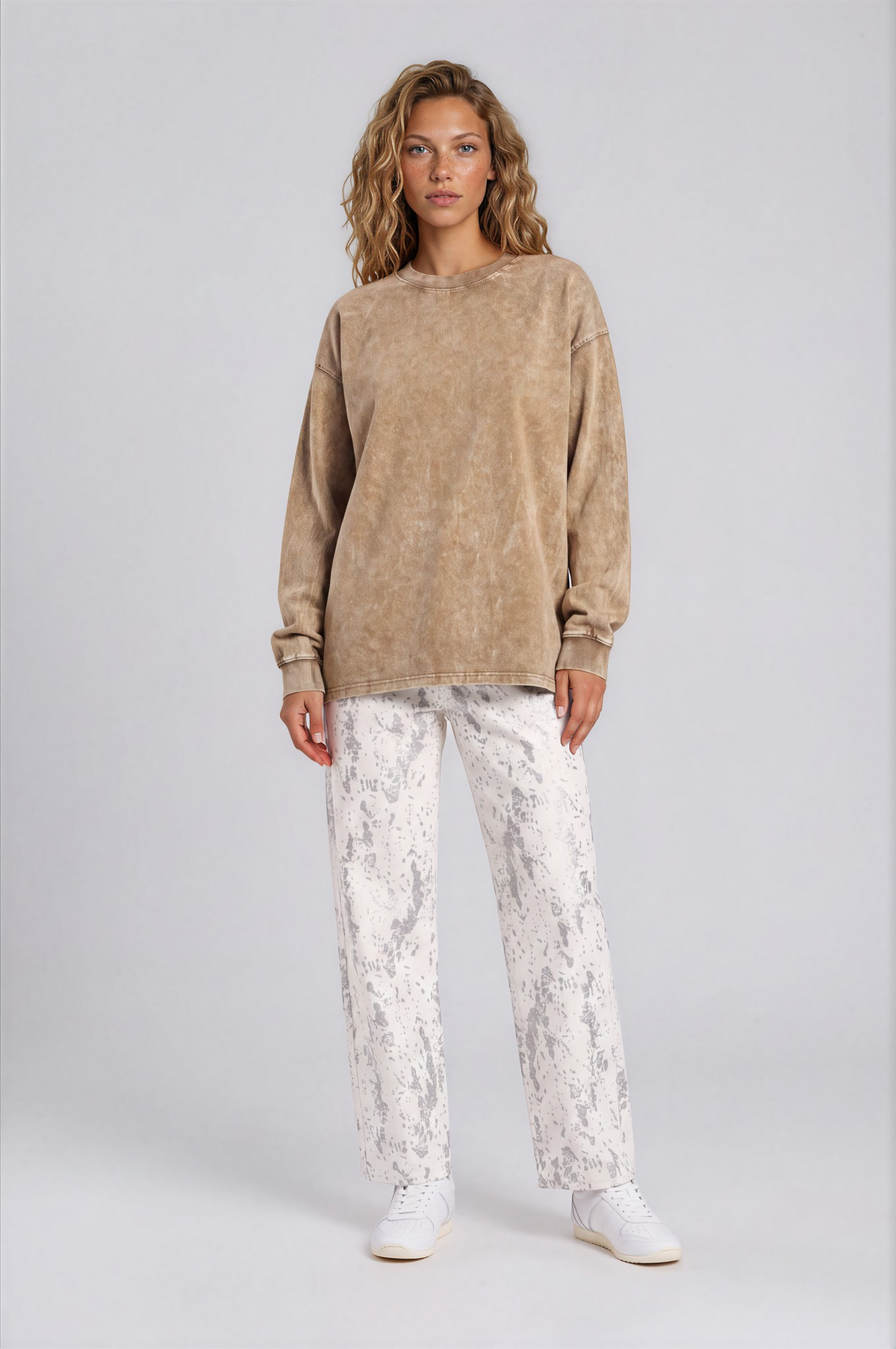 Oversized Mountain Tee - Honey Peach - front - w